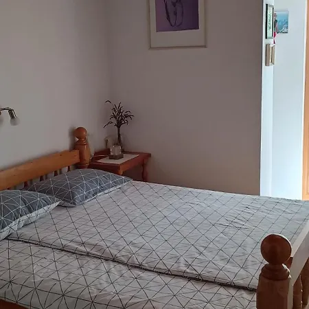 Apartment House Apartma Cebela With Jacuzzi *